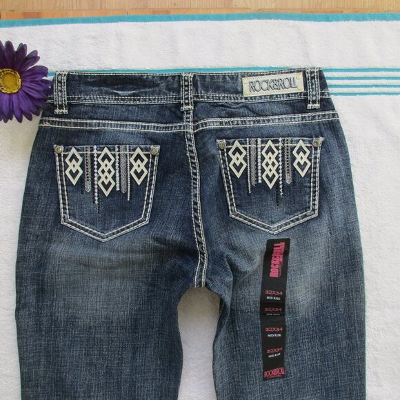 New ROCK & ROLL Cowgirl Jeans Size 32 X 34 Embellished Bootcut Denim - Picture 9 of 14